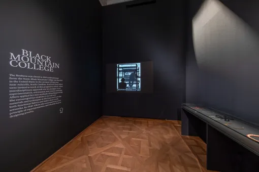 Ausstellungsansicht "Anni Albers. Constructing Textiles", Unteres Belvedere