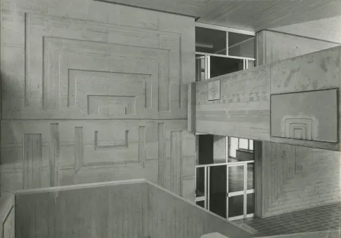 Black-white Photograph  21,2 x 29,3 cm