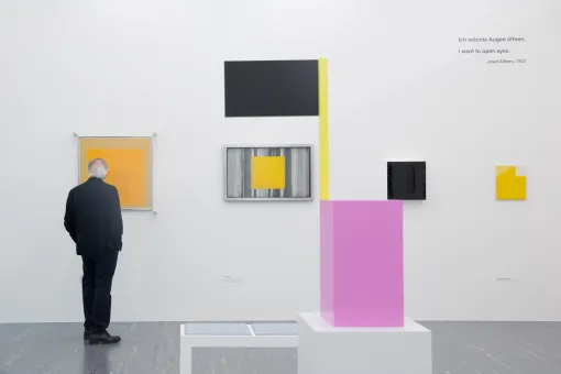 Abstract Loop Austria