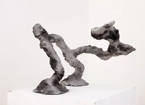 Aluminium, 65 x 35 x 55 cm