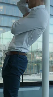 Videoinstallation, 5-Kanal-4K-Video, Farbe, Ton, 19:05:04 Min.   