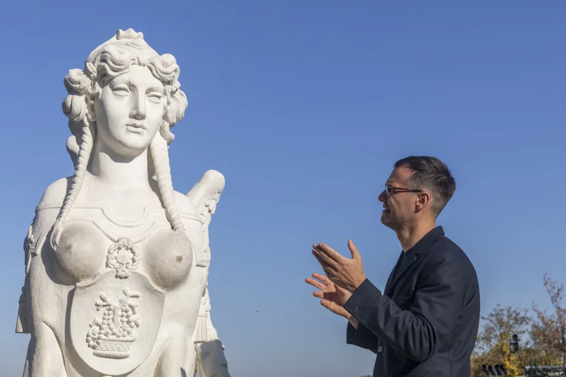 Thomas Geiger, „Atlas, Sphinx und Doktor“, 2023