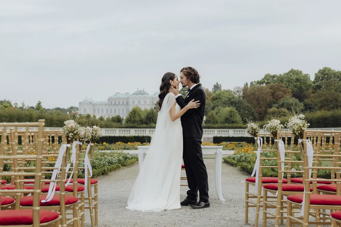 Hochzeitspaar im Kammergarten
