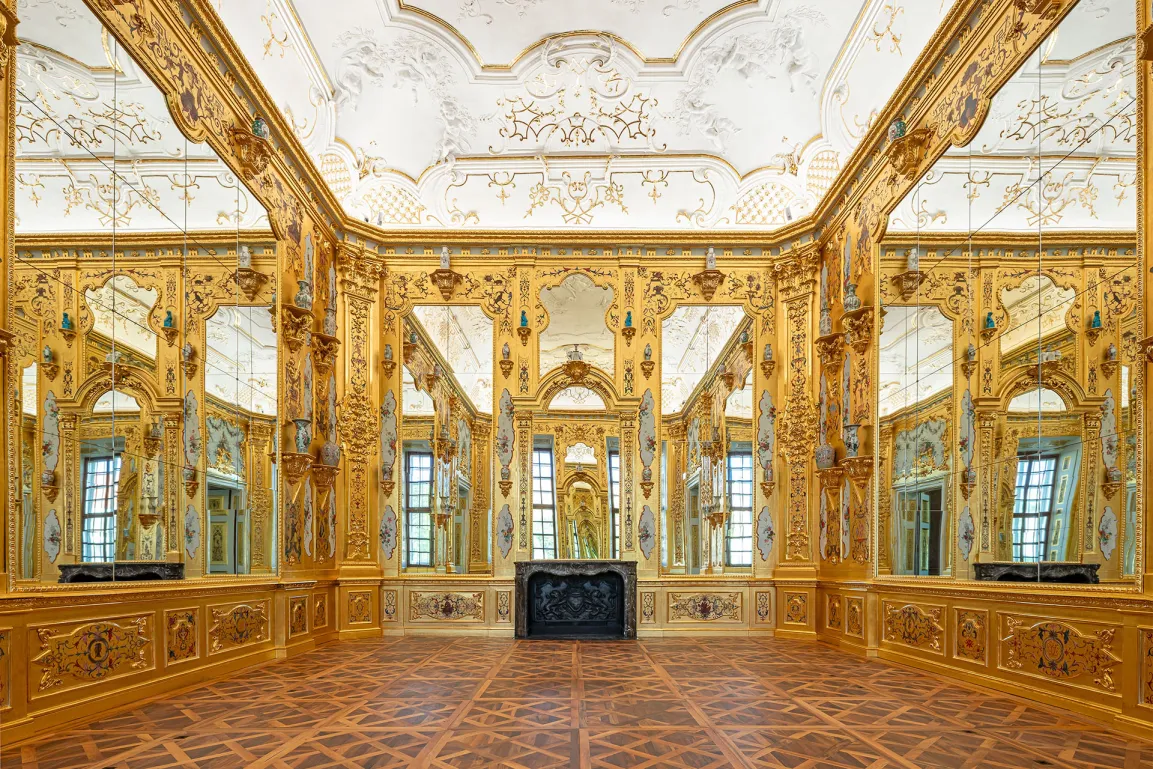 Gold Cabinet in the Lower Belvedere