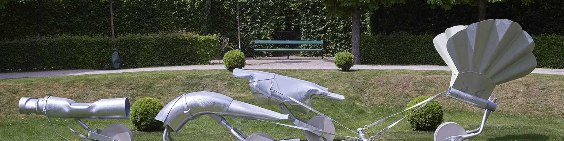 Stahlskulpturen von Toni Schmale