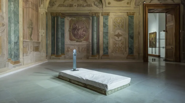 Sculpture by Walter Pichler at Upper Belvedere